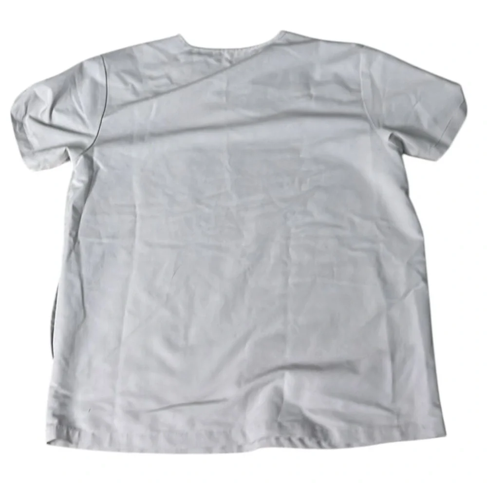 Figs Men’s Cairo Pants and Chisec Top